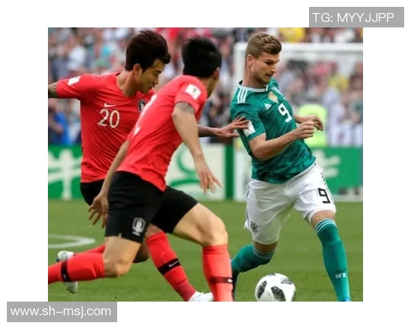 广州羽毛球队在世界杯舞台上的拼搏历程与荣耀时刻回顾 广州羽毛球队在世界杯舞台上的拼搏历程与荣耀时刻回顾