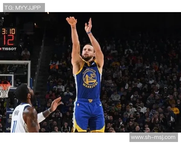 勇士与灰熊对决央视直播精彩瞬间回顾与赛后分析 勇士与灰熊对决央视直播精彩瞬间回顾与赛后分析