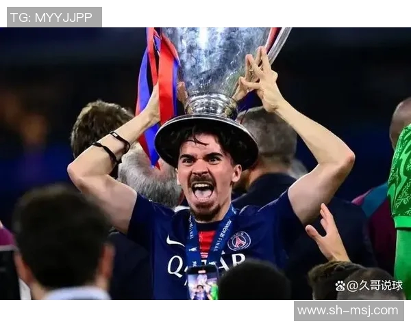 布鲁诺费尔南德斯：从默默无闻到足球巨星的华丽转身