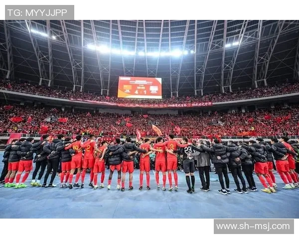 正播雷霆与太阳激战正酣球迷热情高涨期待精彩对决 正播雷霆与太阳激战正酣球迷热情高涨期待精彩对决