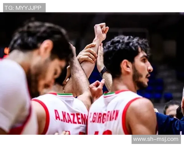 男篮世预赛激战伊朗与日本谁能夺得胜利争夺晋级机会