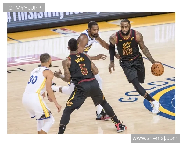 骑士与勇士总决赛直播盛况回顾及精彩瞬间分析