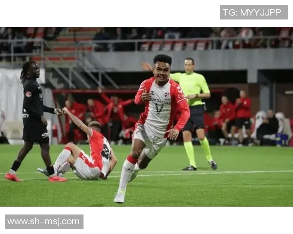 赫拉与埃门2021年对决精彩回顾与赛季分析