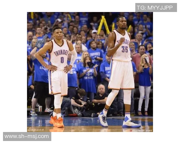 2016年勇士与雷霆对决技术统计分析及比赛亮点回顾