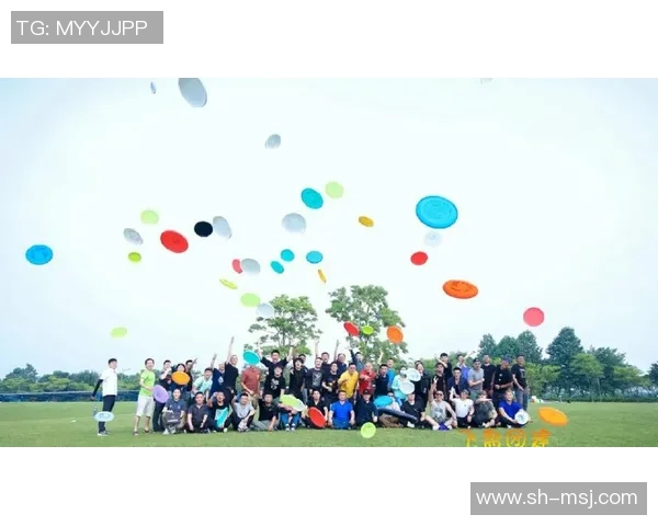 飞盘追梦：黄芳在飞盘世界中的成长与探索之旅MBA