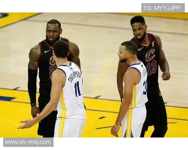 勇士与骑士季前赛精彩对决录像回顾分析与亮点总结