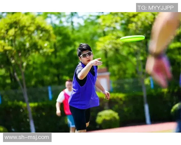 滑板精英赛回顾:上海飞盘队展现卓越团队协作精神与实力MBA 滑板精英赛回顾:上海飞盘队展现卓越团队协作精神与实力MBA